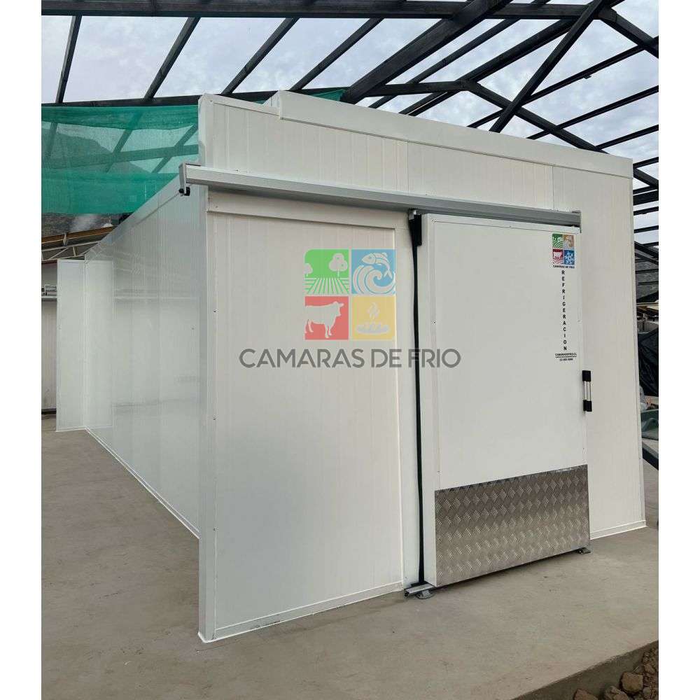 Puerta Corredera para Camara de Frio 1.10x2.10 Mt